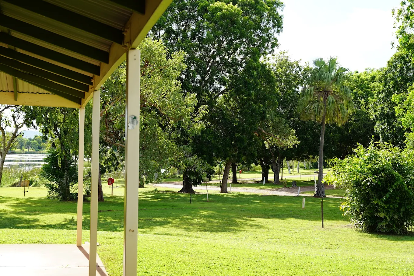 Lily Lagoon Resort - 2
